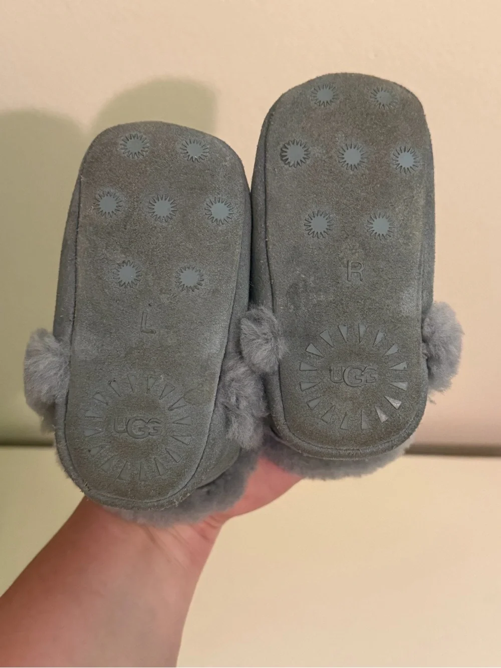 Ugg Infant Gray Booties w/ Box sz 04/05 M